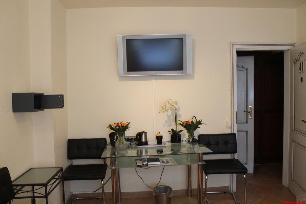 Hotel Mueller Koeln Room photo